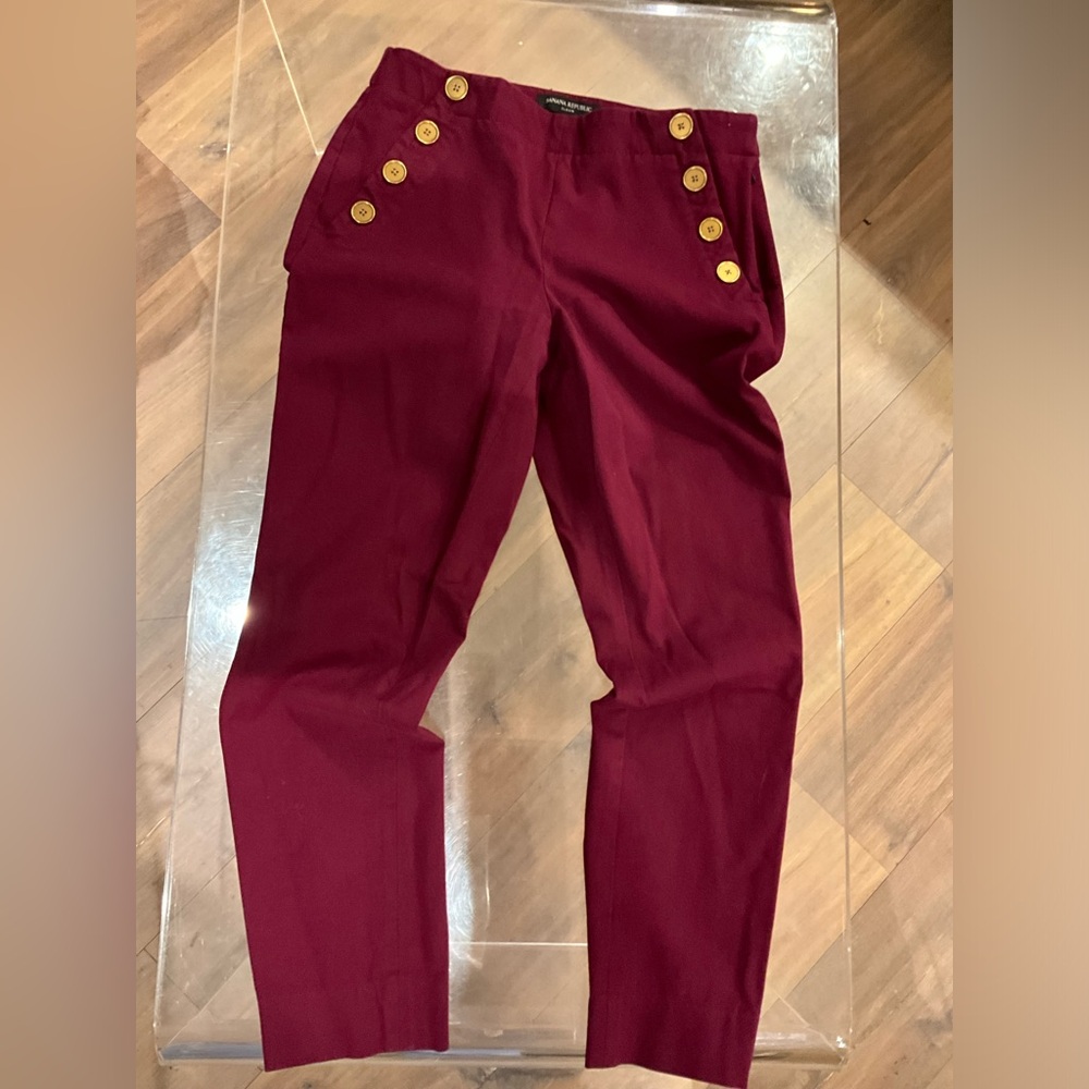 BANANA REPUBLIC Sloan pants in burgundy size 2
